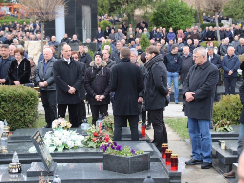FOTO: Na Mirogoju sahranjen pukovnik Ante Pavlović