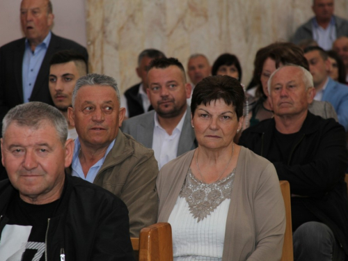 FOTO: Krizma u župi Rama-Šćit