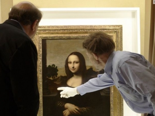 Obje Mona Lise naslikao je slavni Da Vinci