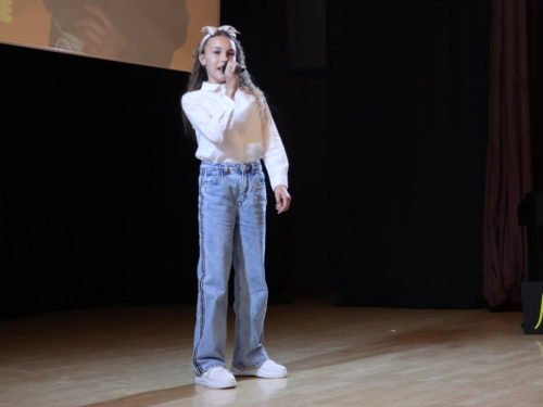 FOTO: Petra Krešo pobjednica dječjeg festivala ''Mala Rama 2025.''