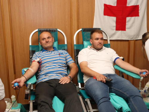 FOTO: Uspješna akcija darivanja krvi u Prozoru