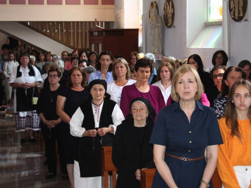 FOTO: Vanjska proslava patrona u župi Prozor