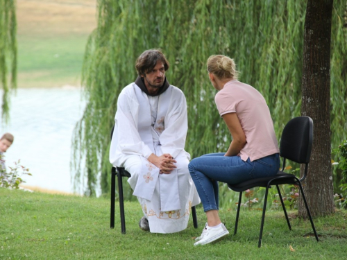 FOTO: Na Šćitu započela priprava za Veliku Gospu