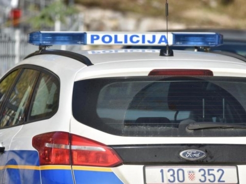 Mladić iz BiH po autocesti Zagreb-Rijeka vozio u kontrasmjeru i bježao policiji