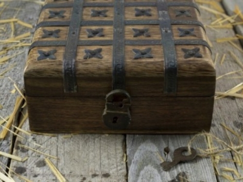 Pronađena 100 godina stara smrtonosna kutija
