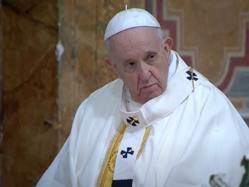 Papa vodio misu sa zatvorenicima i izbjeglicama