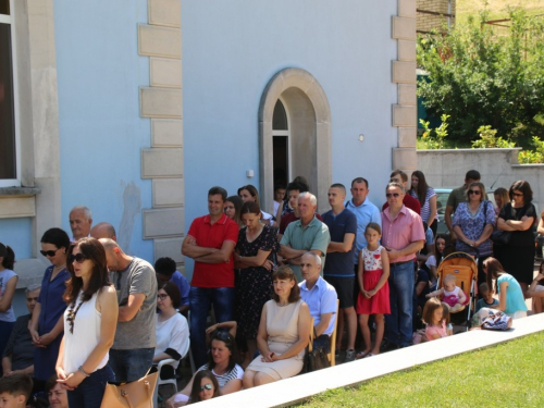 FOTO: Vanjska proslava patrona župe Prozor