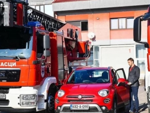 Stanivuković oduzeo službenog "Fiću" šefu Vatrogasne službe Banje Luke