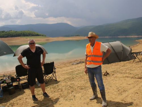 FOTO/VIDEO: Na Ramskom jezeru održava se natjecanje u sportskom ribolovu