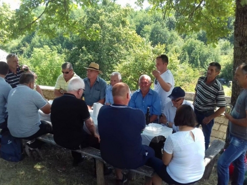 Foto: Misa u Gornjim Višnjanima, selu bez stanovnika