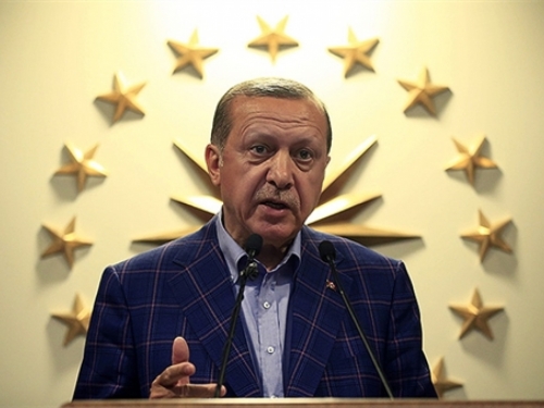 Erdogan njemačkom ministru: ''Tko si ti da se obraćaš turskom predsjedniku?''