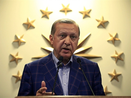 Erdogan njemačkom ministru: ''Tko si ti da se obraćaš turskom predsjedniku?''
