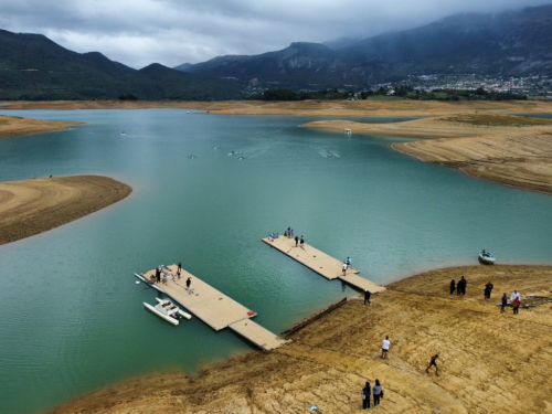 FOTO: Na Ramskom jezeru održana 10. veslačka regata