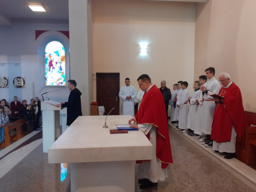 FOTO: Veliki petak u župi Prozor
