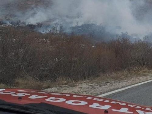 Piroman tri dana za redom izaziva požar kod Tomislavgrada