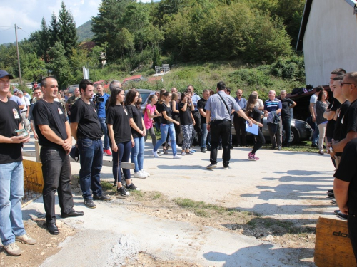 FOTO/VIDEO: Na Uzdolu obilježena 23. obljetnica stravičnog pokolja nad Hrvatima