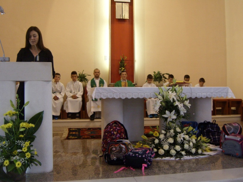 FOTO: Misa sa dobar početak nove katehetske i školske godine u župi Prozor