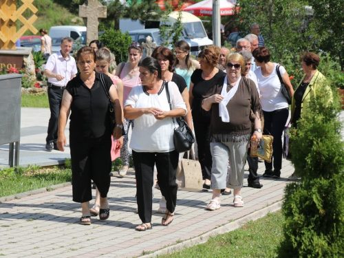 FOTO: Na Uzdolu svečano proslavljen sv. Ivo i 160. obljetnica župe