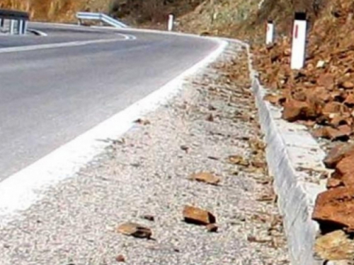 Povećana opasnost od odrona na dionicama koje vode kroz usjeke