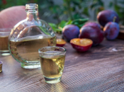 Rakija ''liječi sve bolesti'': 5 stvari koje niste znali o najpopularnijem piću