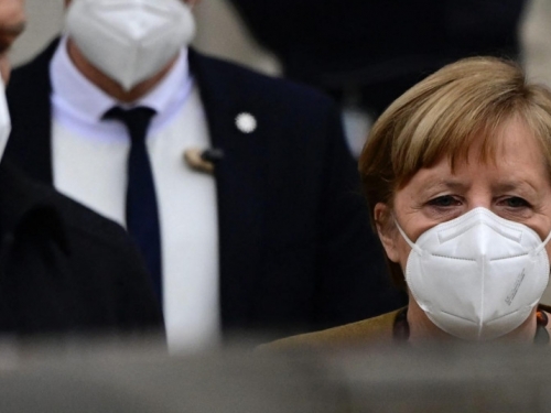 Cijela Njemačka je čekala što će Merkel reći nakon 9 sati sastančenja