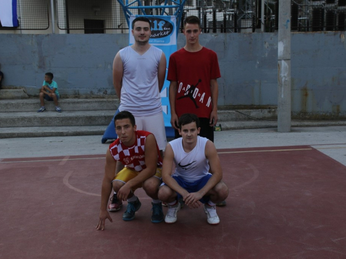 FOTO: Počeo turnir u uličnoj košarci "Streetball Rama 2016."