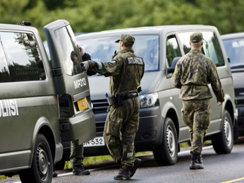 Finska policija uhitila petoricu ljudi u istrazi napada u Turkuu