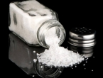 Kako smanjiti unos soli
