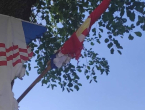 Kod Žepča zapaljene zastave Republike Hrvatske i Hrvata u BiH