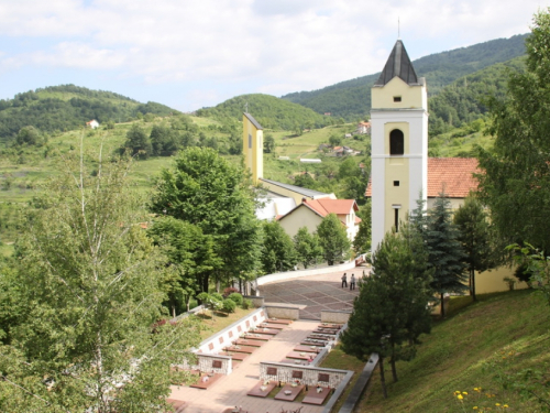 Organizira se prijevoz na izricanje presude za zločin u Uzdolu