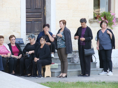 FOTO: Drugi dan trodnevnice na Šćitu - blagoslov prvašića i školskih torbi