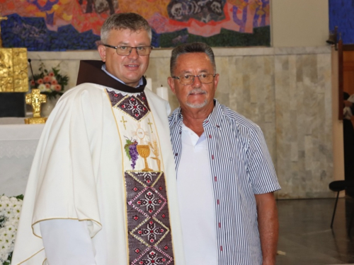 FOTO: Fra Ivo Tadić na Šćitu proslavio 25 godina svećeništva
