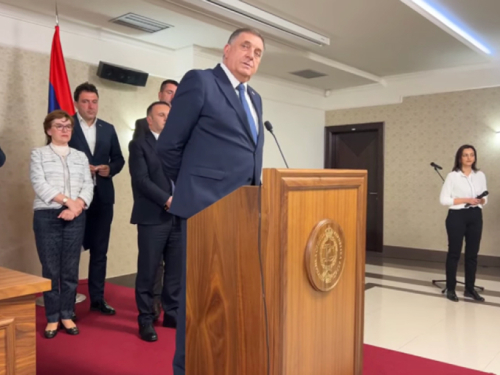 Dodik: Idem na paradu u Moskvu. Je*e mi se za visokog predstavnika i njegove odluke