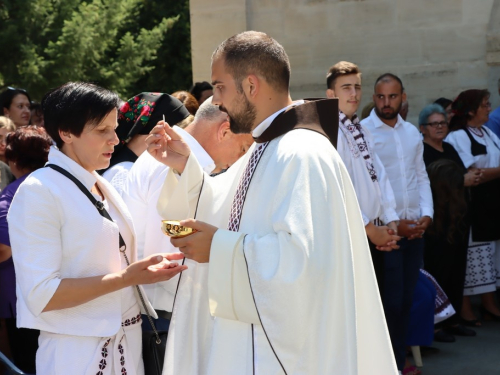 FOTO: Mlada misa fra Mislava Jozića na Šćitu