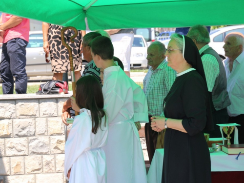 FOTO: Vanjska proslava patrona župe Prozor