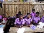 U školi u Nigeriji oteto više od 150 učenika i učenica