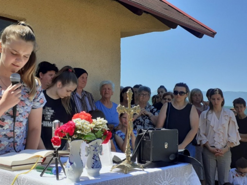 FOTO: Petrovo na Vrdolu, župa Uzdol