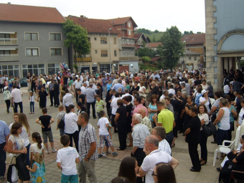 FOTO: Vanjska proslava patrona župe Prozor