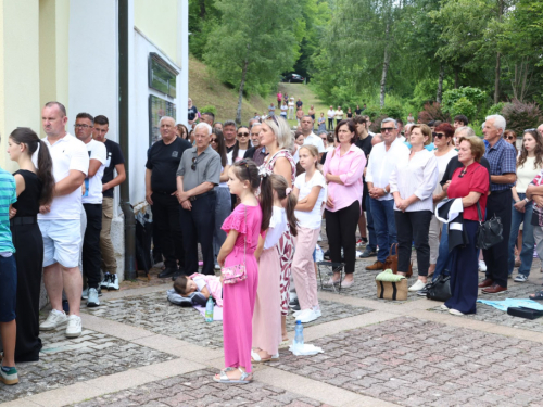 FOTO: Župa Uzdol proslavila svog nebeskog zaštitnika sv. Ivana Krstitelja