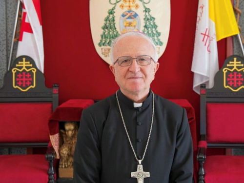 Biskup o Trumpu: Problem nije u tome što on pokušava oponašati Isusa, nego nešto drugo