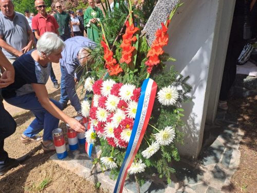 Na Pomenu obilježena 30. obljetnica stradanja hrvatskih branitelja