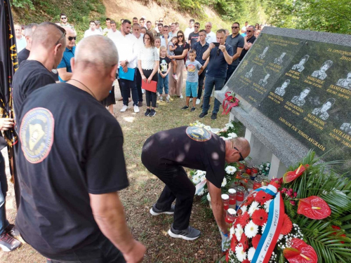 FOTO: Na Pomenu obilježena 28. obljetnica stradanja hrvatskih branitelja