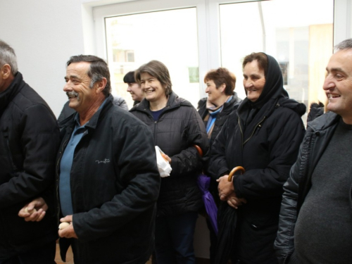 FOTO/VIDEO: Na Orašcu održan turnir u tucanju jaja