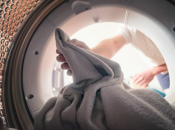 Samo ubacite jednu stvar u bubanj perilice i rublje će izaći kao ispeglano