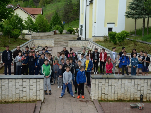 FOTO: Druženje ministranata na Uzdolu