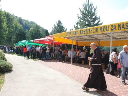 FOTO: Obilježena 27. obljetnica stradanja Hrvata na Uzdolu