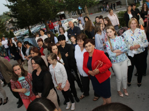 FOTO/VIDEO: Matura 2017. - Defile mladosti na ulicama Prozora