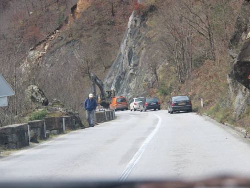 Čišćenje odrona na cesti Prozor-Jablanica trajat će još nekoliko dana!