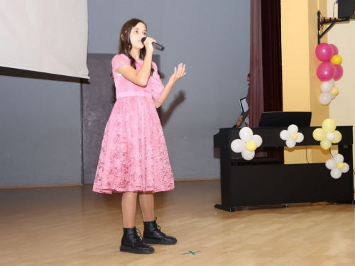 FOTO: Ines Markešić i Magdalena Zadro pobjednice dječjeg festivala ''Mala Rama 2024.''