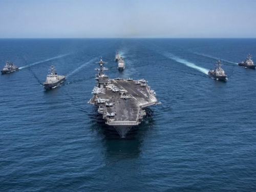 SAD poslale brod Arlington i sustav Patriot na Bliski istok